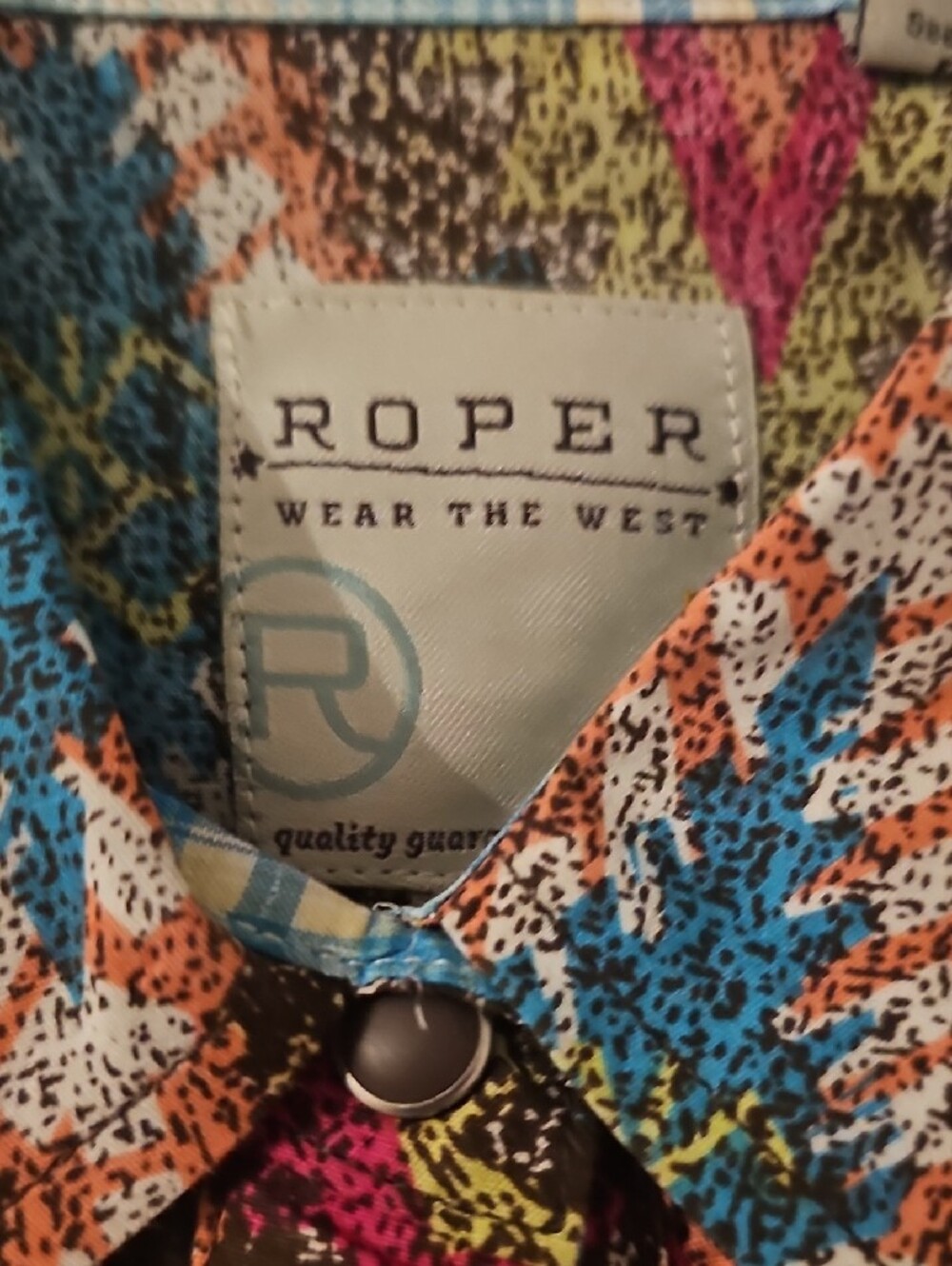 Roper Women's Multicolor Diamond-Print Western Shirt - Blue, Red, Yellow, Green - Picture 2 of 6